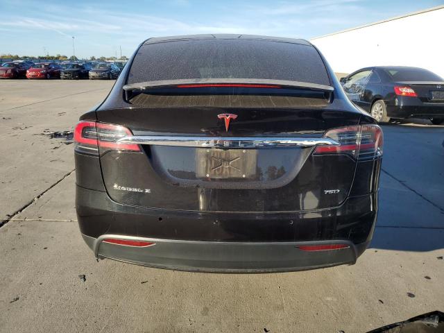 Tesla Model X Image 6