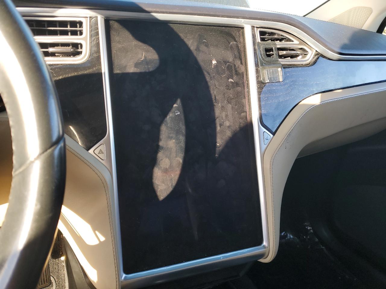 Tesla Model X Image 7
