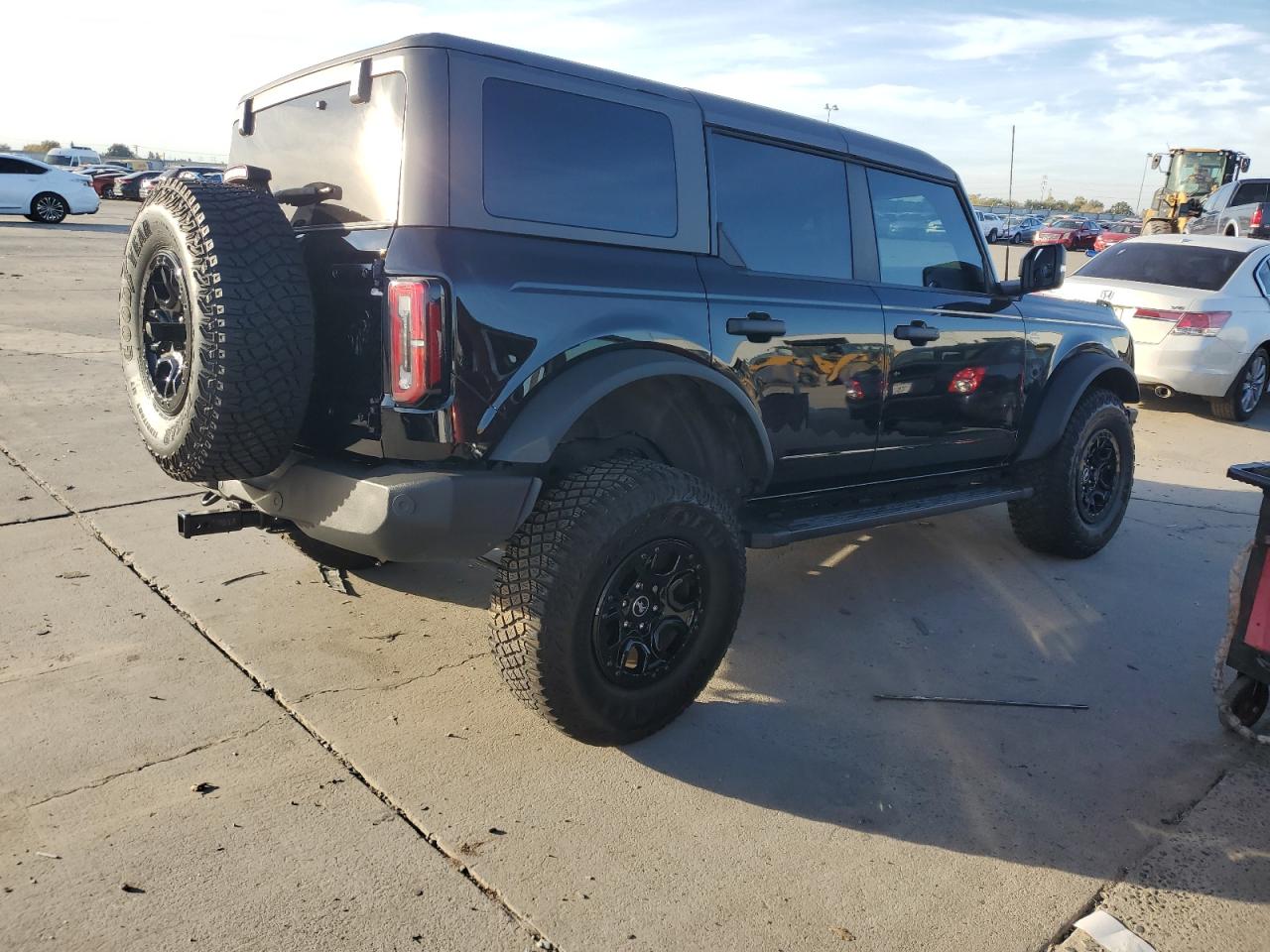 Ford Bronco Base Image 10