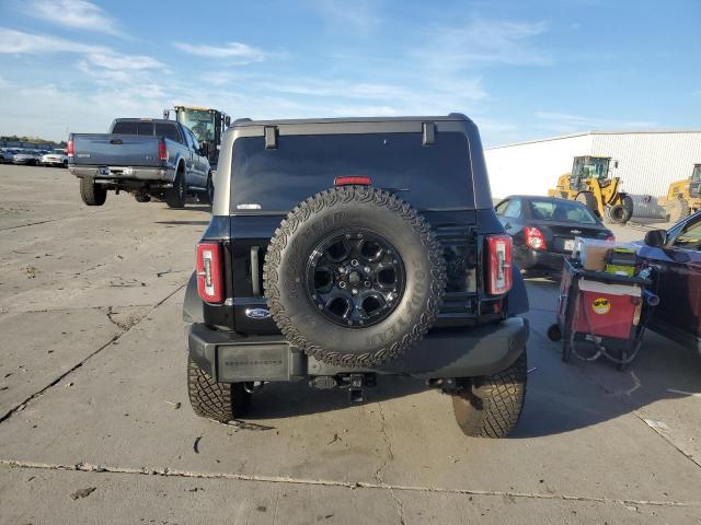 Ford Bronco Base Image 5