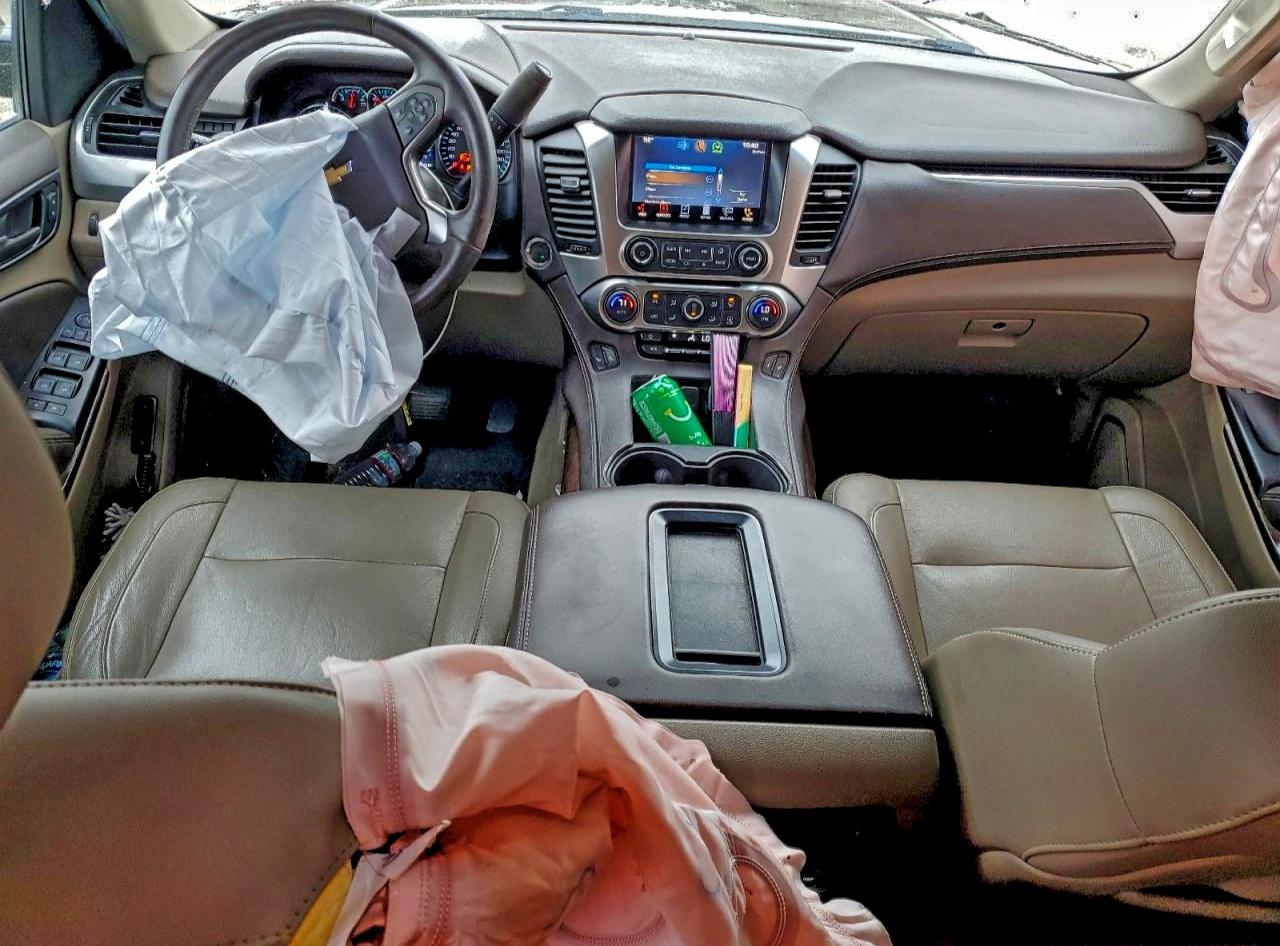 Chevrolet Tahoe C1500 Lt Image 11