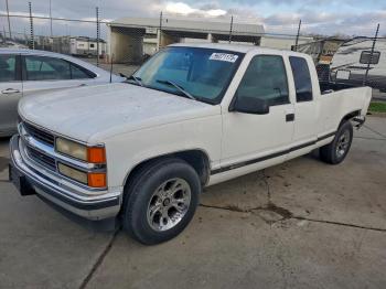  Salvage Chevrolet Gmt