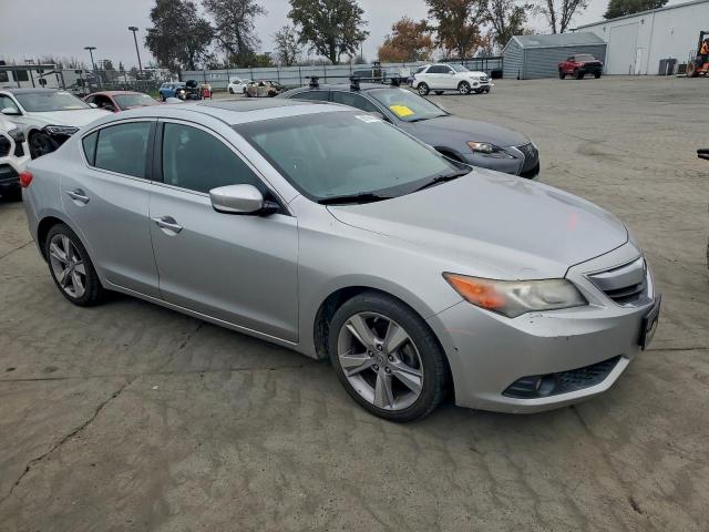 Acura ILX 20 Tech Image 6