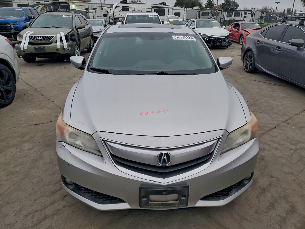 Acura ILX 20 Tech Image 5