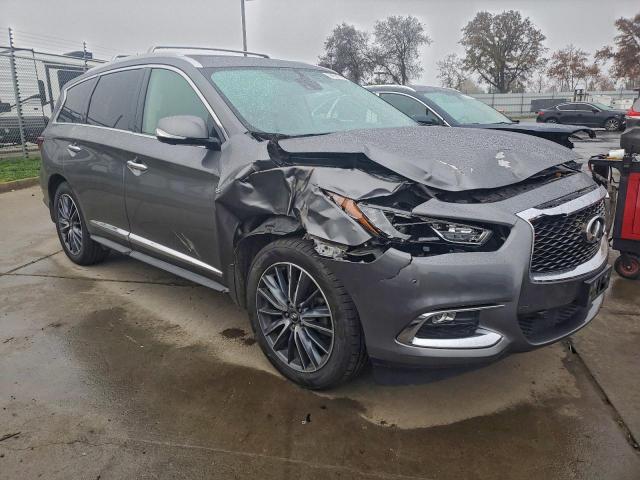 INFINITI Qx Luxe Image 3