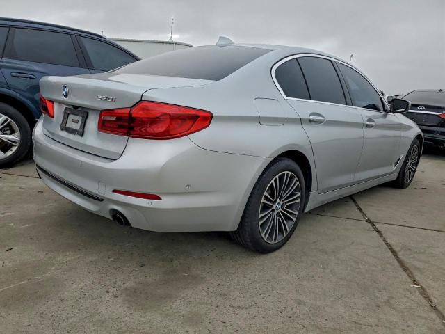 BMW 5 Series I Image 5