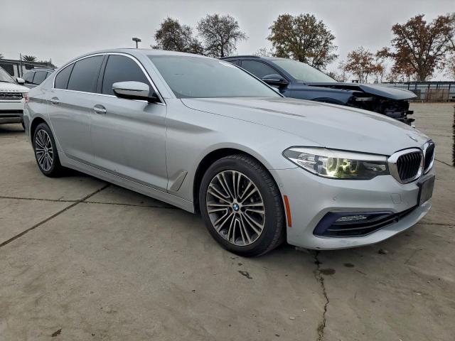 BMW 5 Series I Image 8