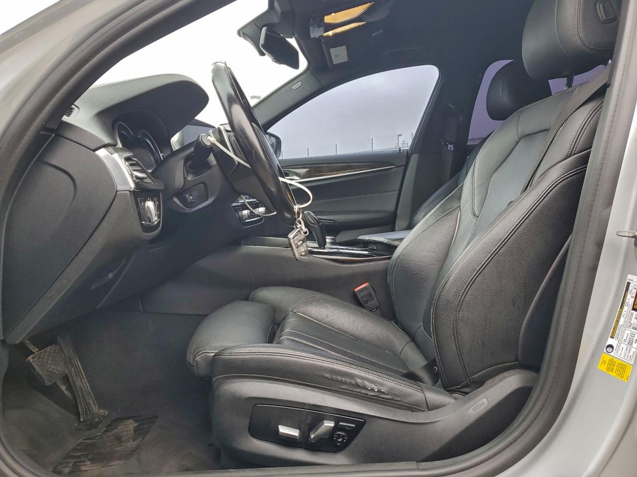 BMW 5 Series I Image 4