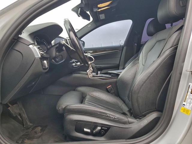 BMW 5 Series I Image 4