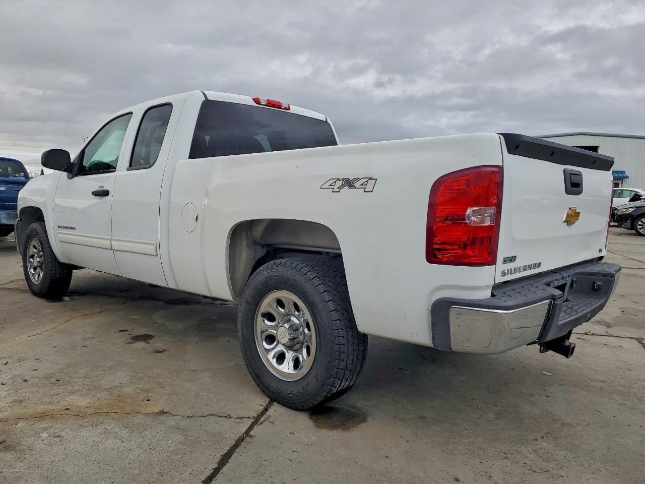 Chevrolet Silverado K1500 Ls Image 8