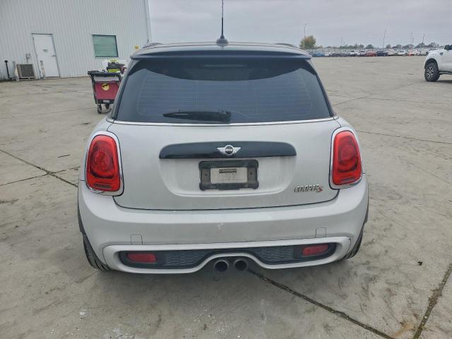 MINI Cooper S Image 5