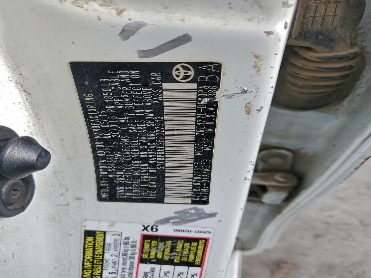 Toyota Corolla Eco Image 9