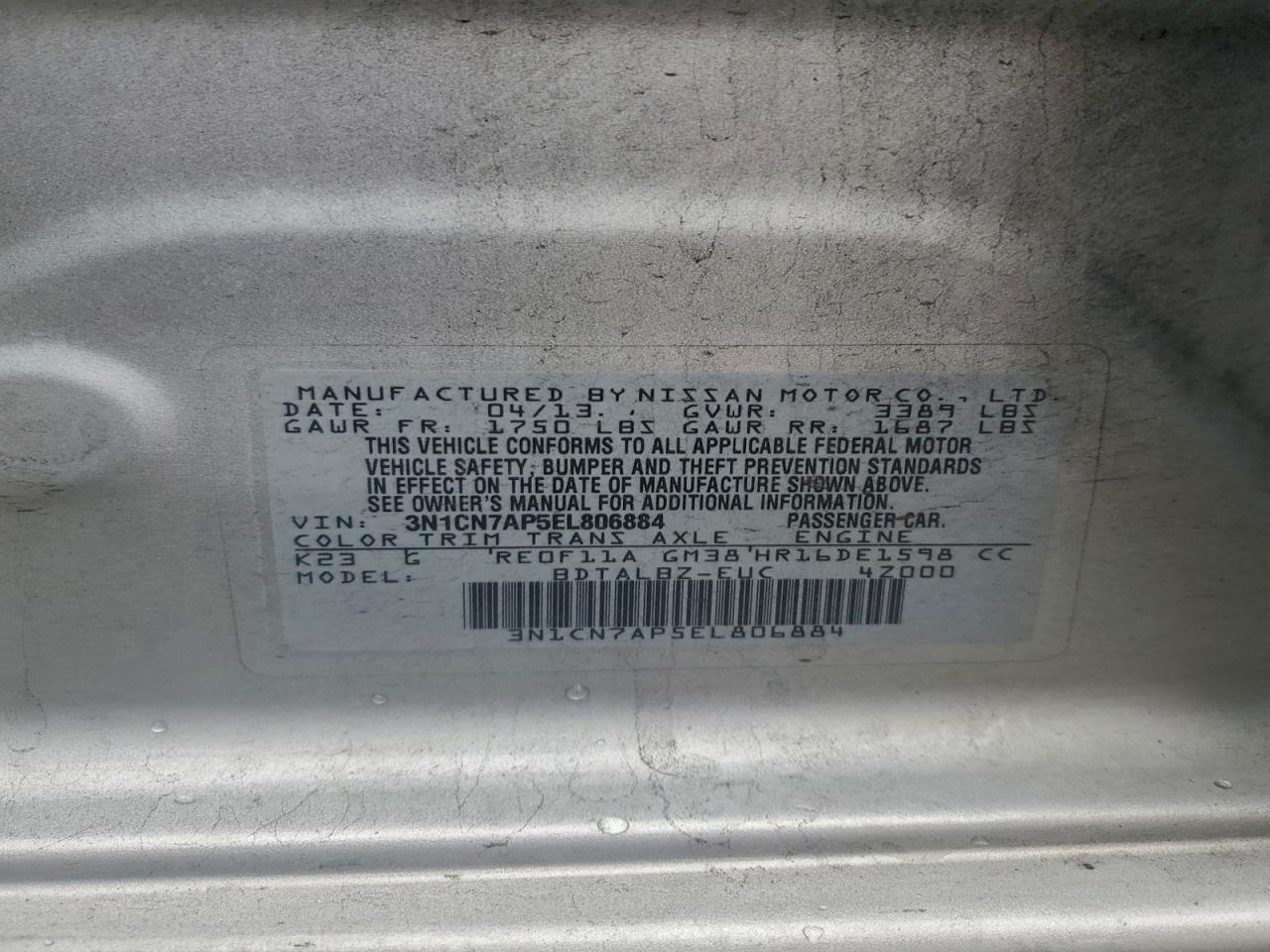 Nissan Versa S Image 12