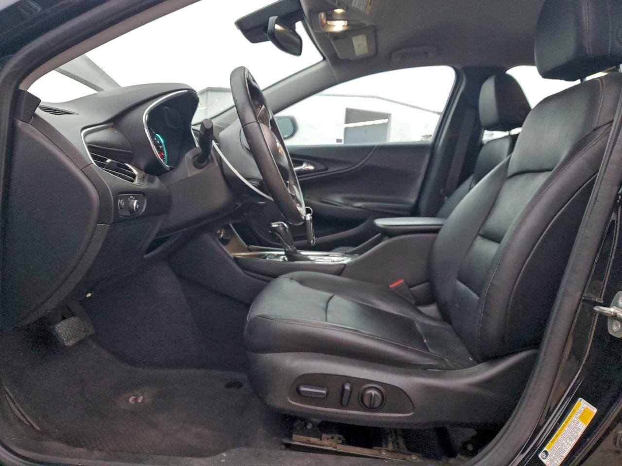 Chevrolet Malibu Hybrid Image 5