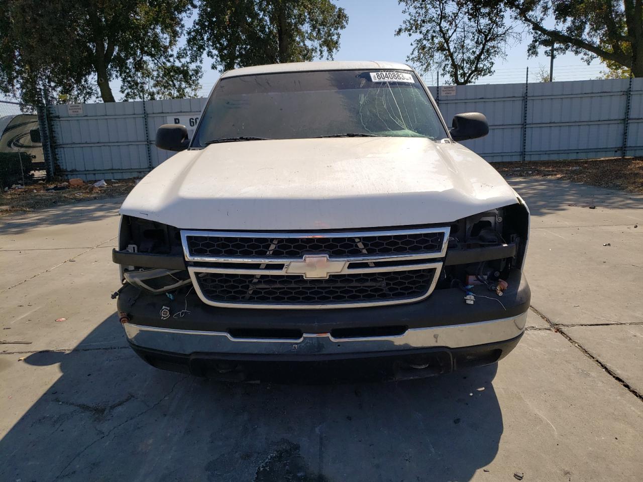 Chevrolet Silverado C1500 C1500 Image 2