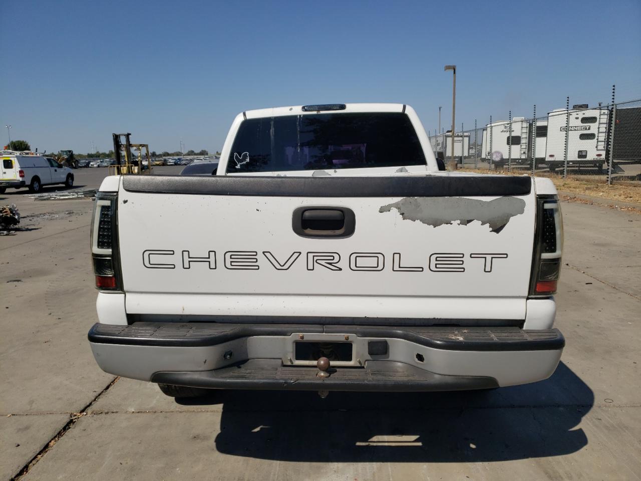 Chevrolet Silverado C1500 C1500 Image 6