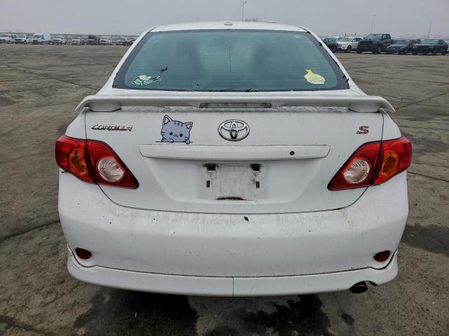 Toyota Corolla Base Image 12