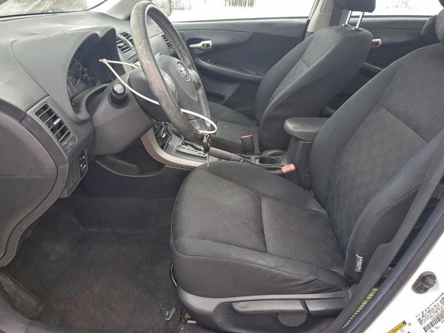 Toyota Corolla Base Image 7