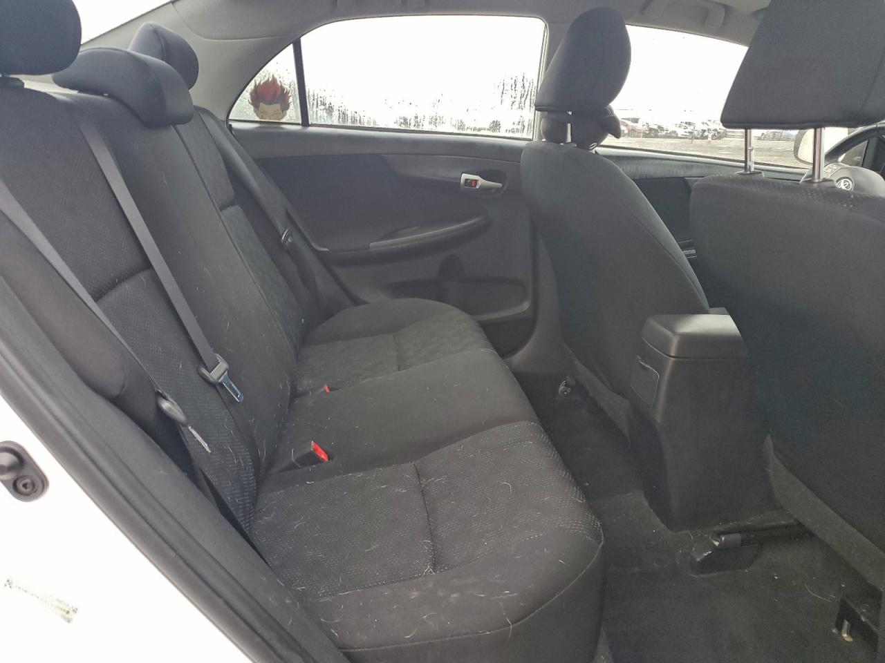 Toyota Corolla Base Image 5