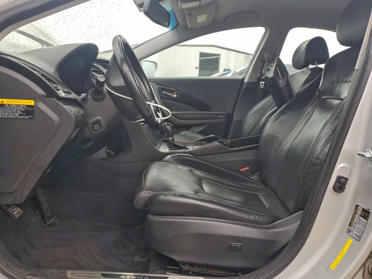 Hyundai Azera Image 11