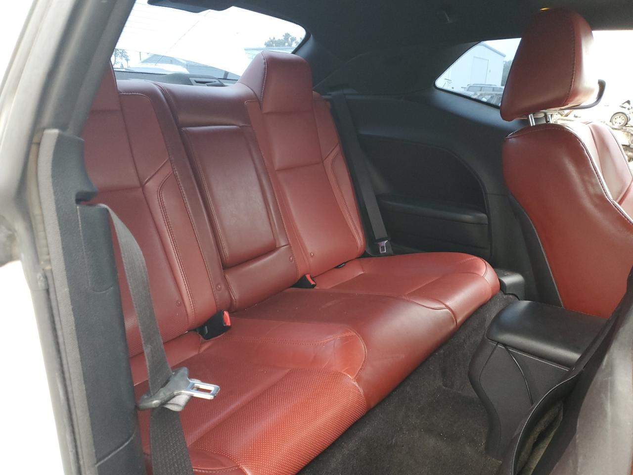 Dodge Challenger Sxt Image 10