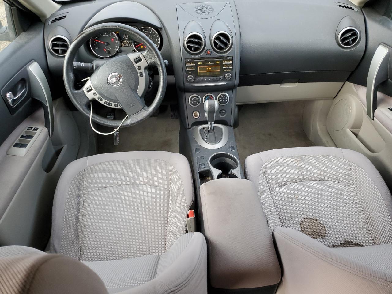 Nissan Rogue S Image 5