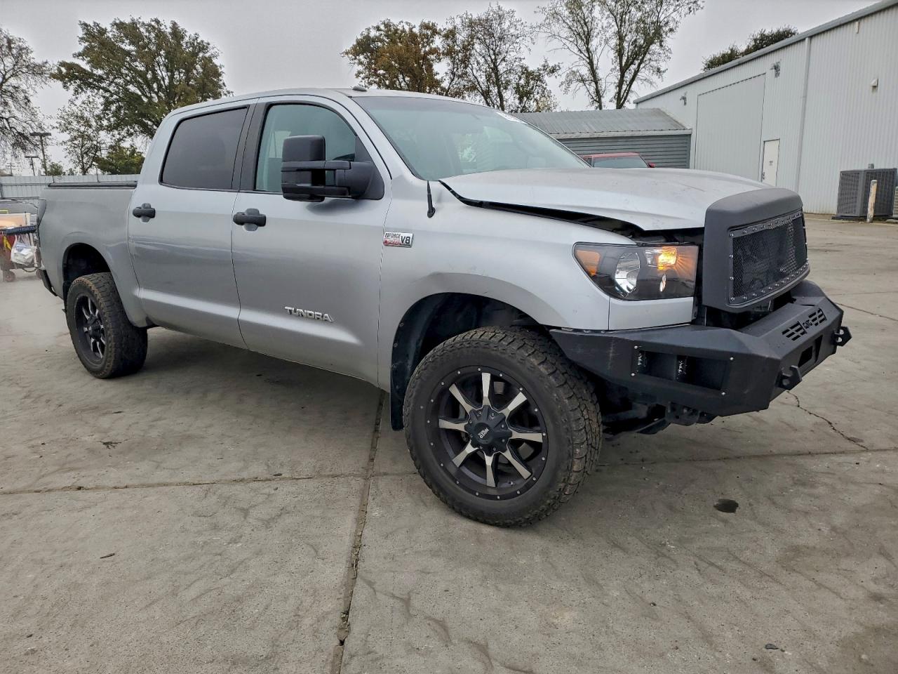 Toyota Tundra Crewmax Sr5 Image 10