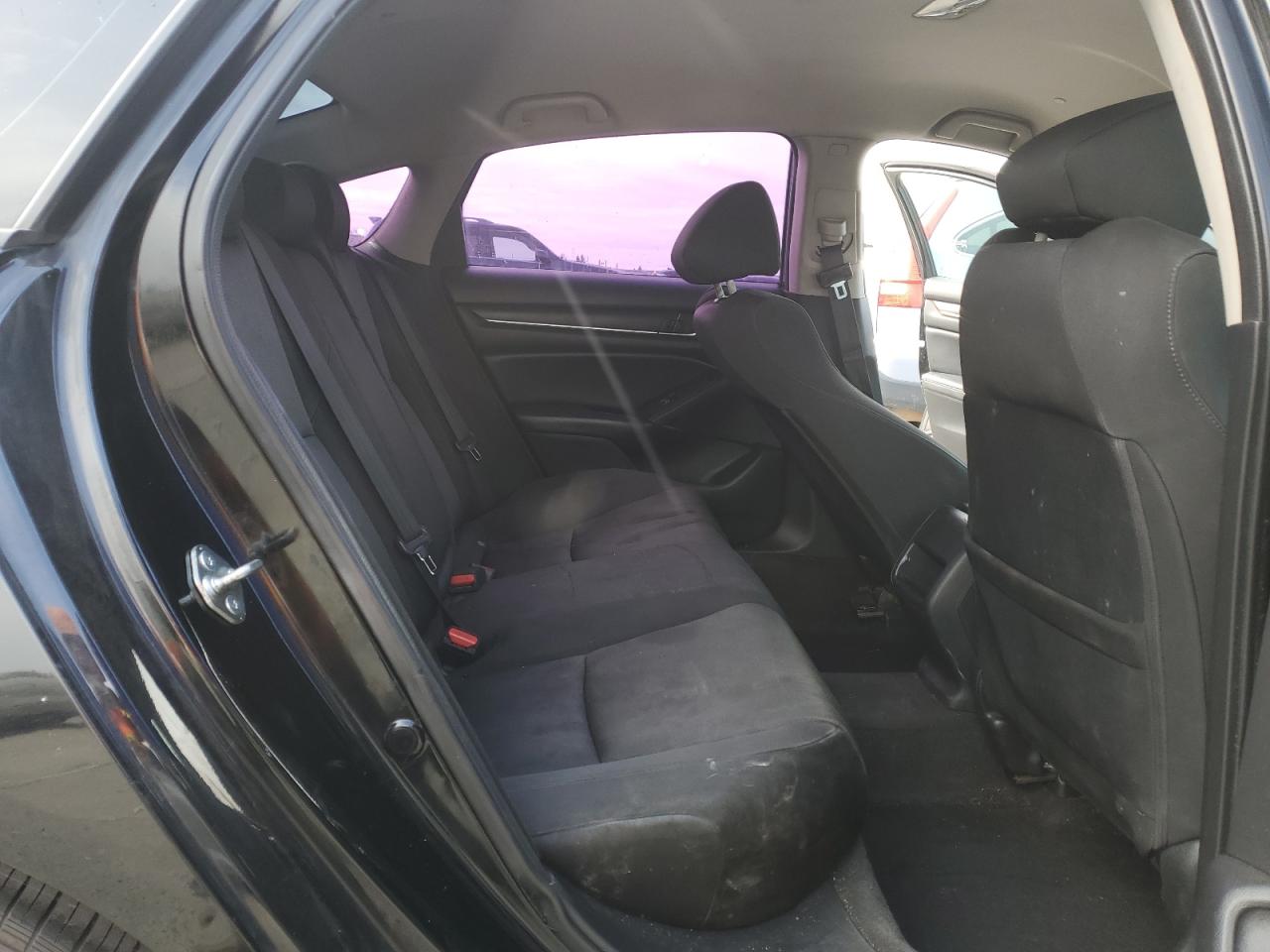 Honda Accord Lx Image 10