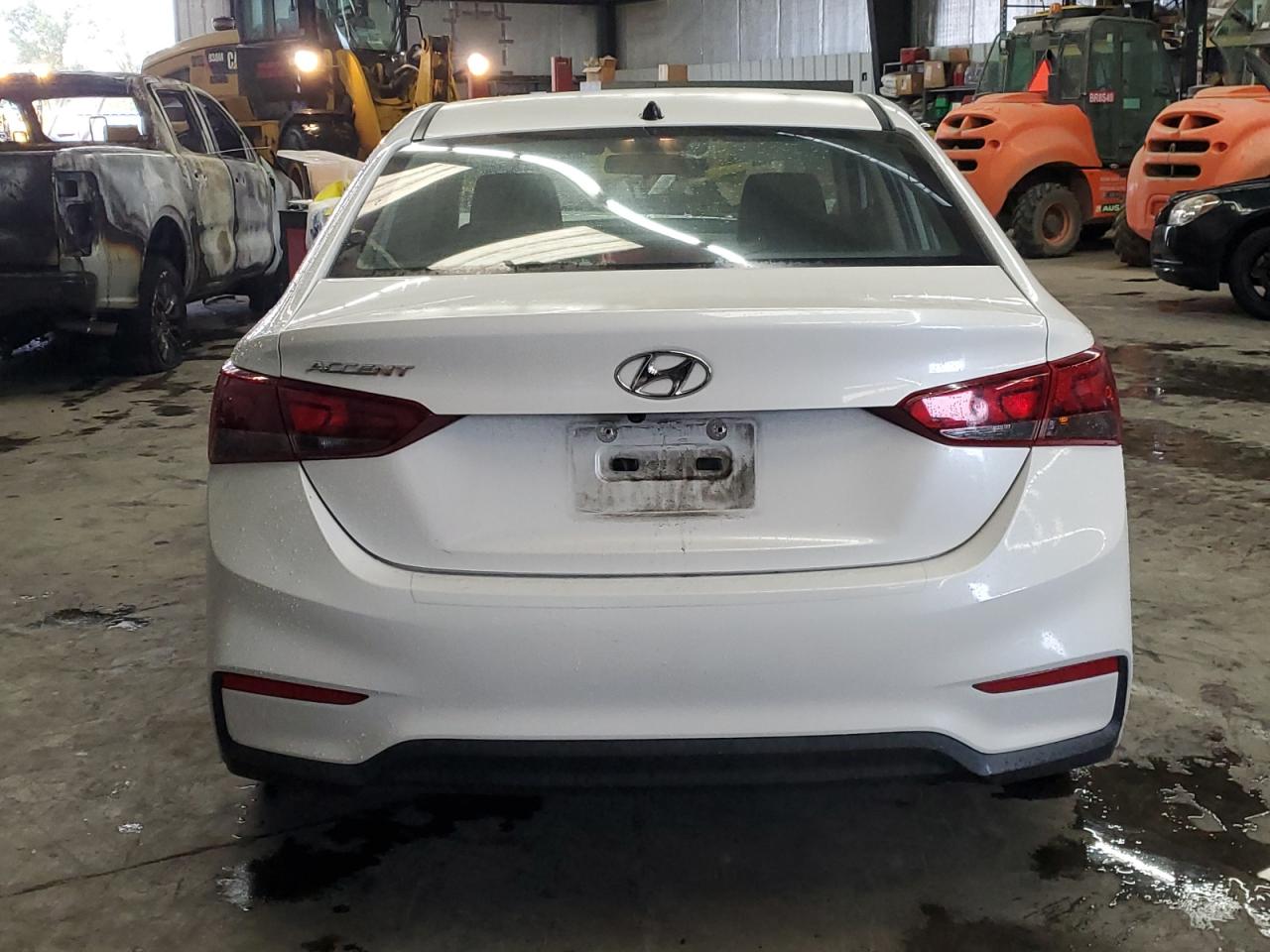 Hyundai ACCENT Se Image 7