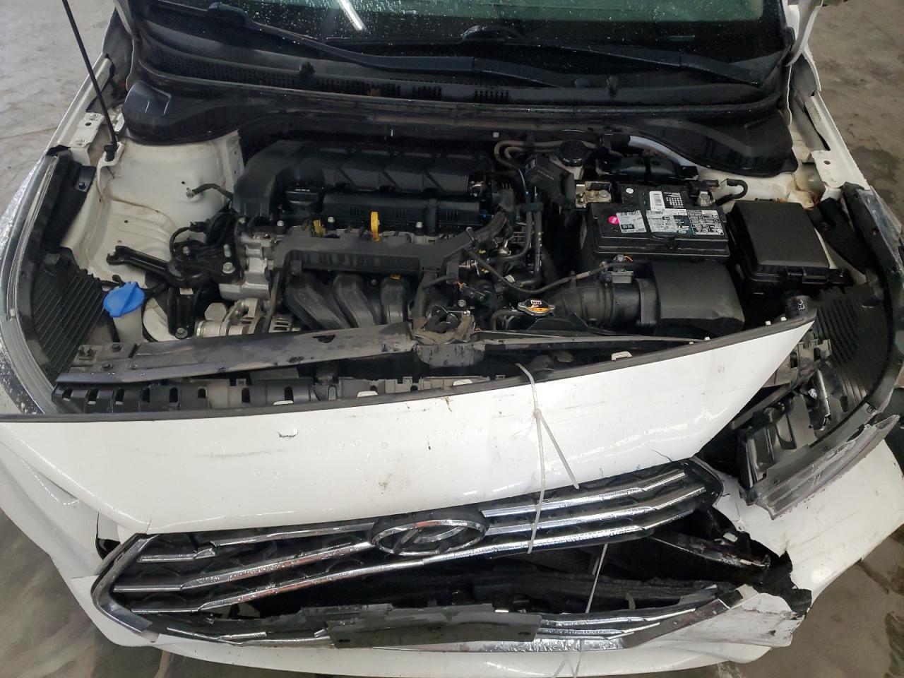 Hyundai ACCENT Se Image 12