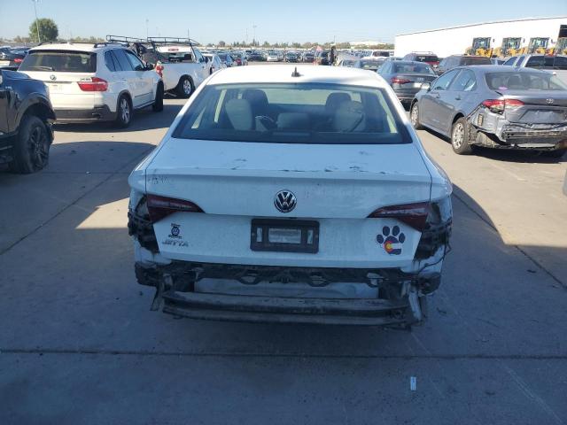 Volkswagen Jetta S Image 7