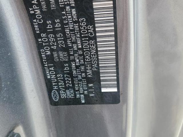 Hyundai Genesis 2.0t Image 12