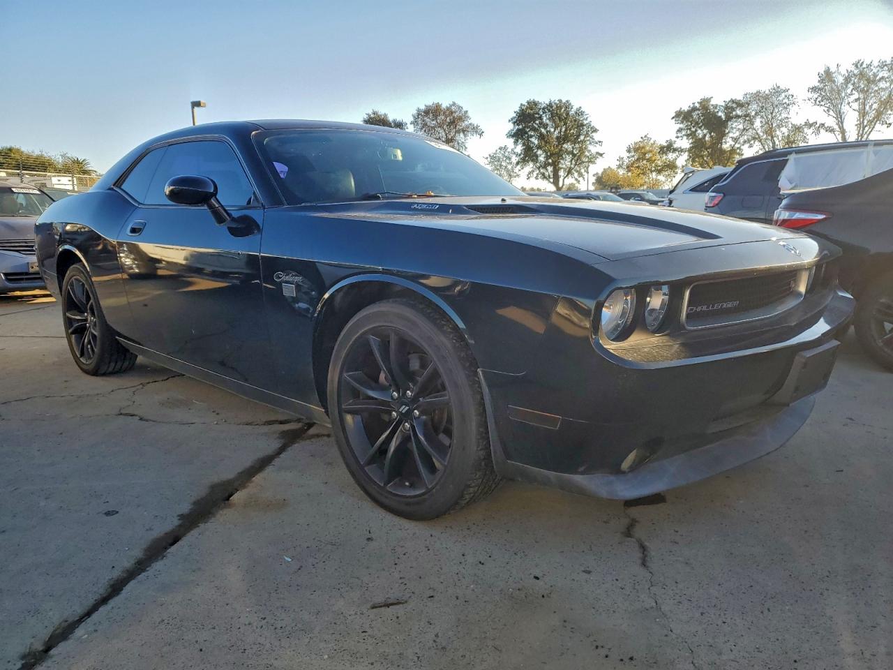 Dodge Challenger R/t Image 11