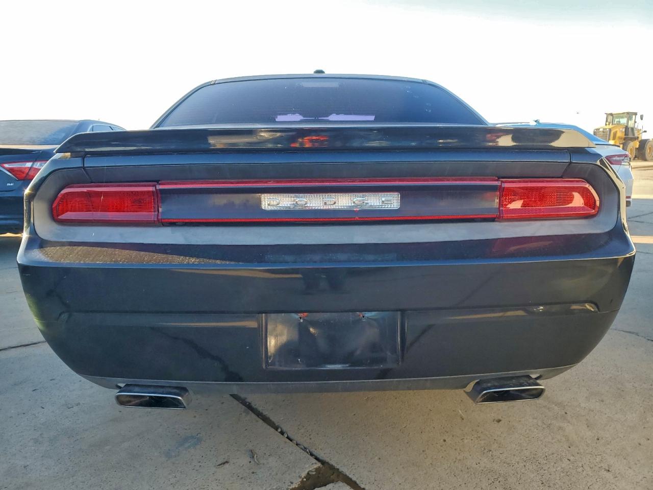 Dodge Challenger R/t Image 3