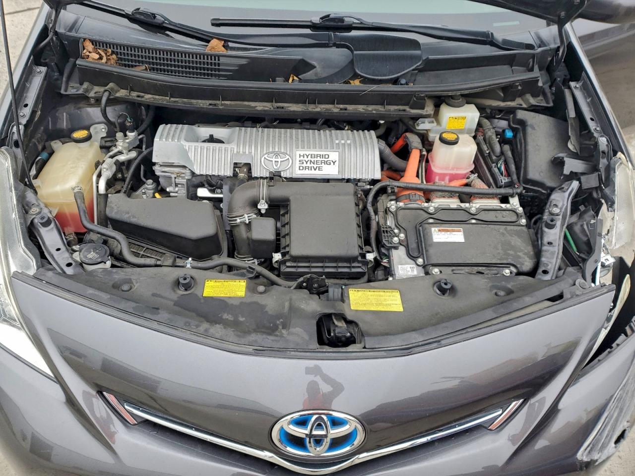 Toyota Prius Image 12