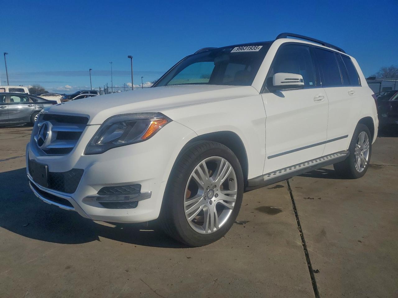 Mercedes-Benz GLK 350 Image 1