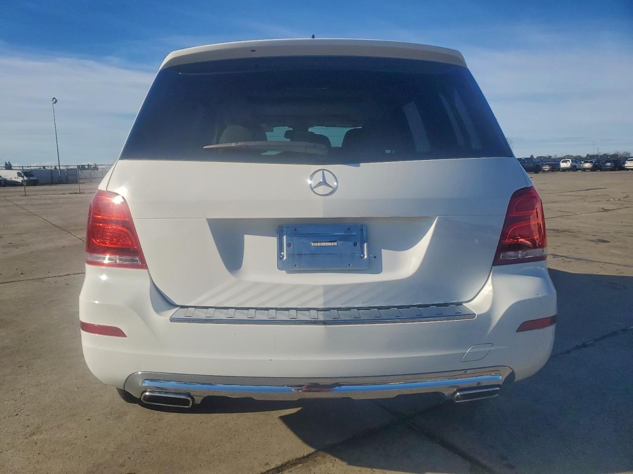 Mercedes-Benz GLK 350 Image 9