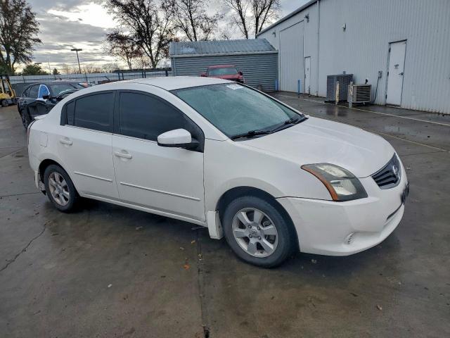 Nissan Sentra 2.0 Image 4