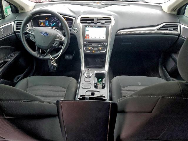 Ford Fusion Se Image 4