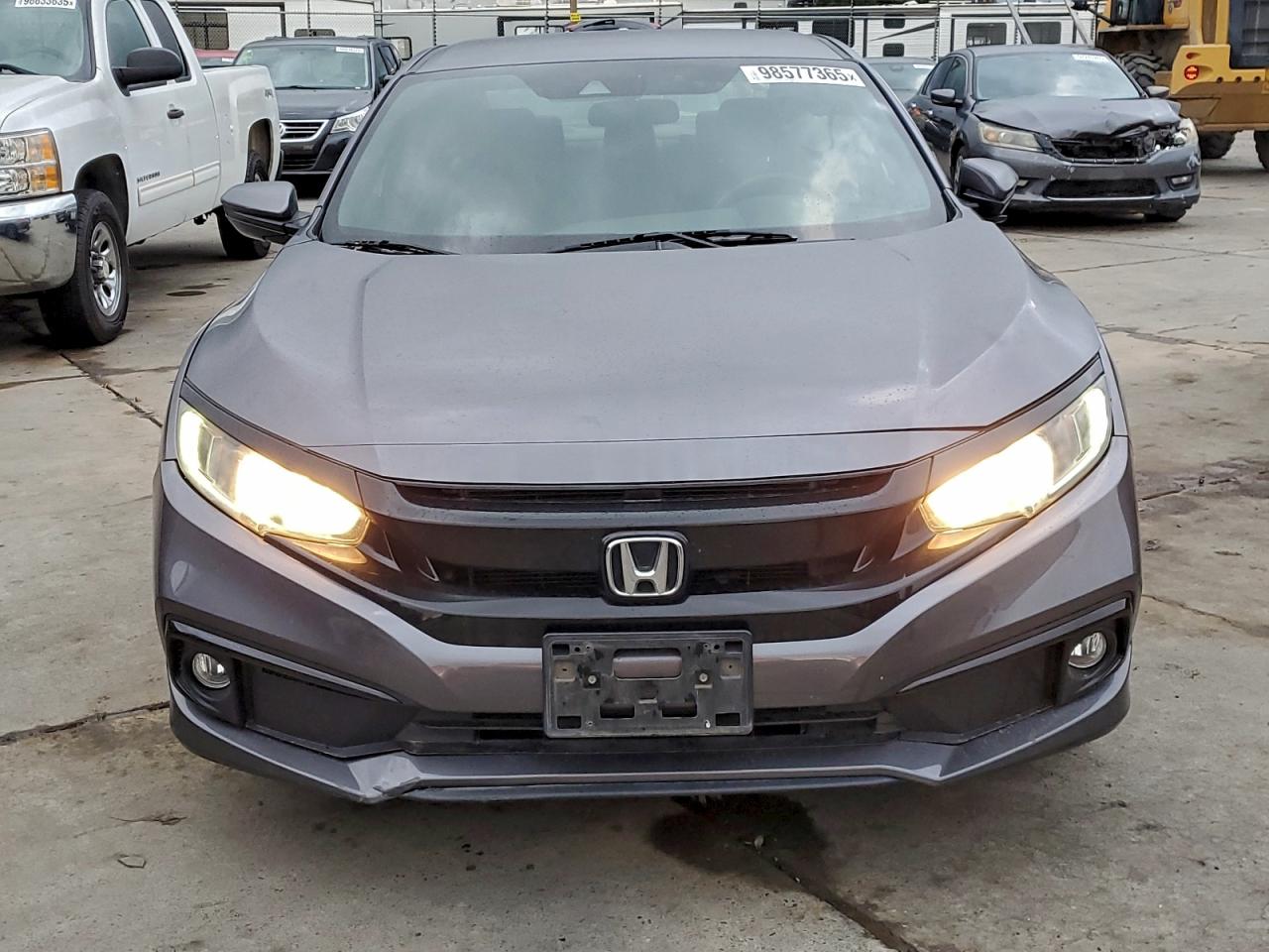 Honda Civic Sport Image 5