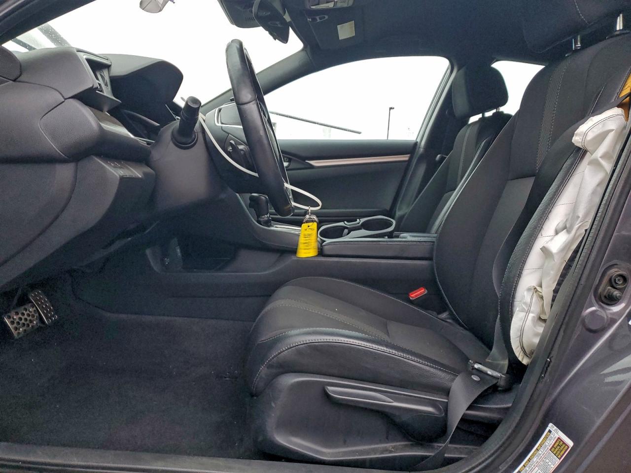 Honda Civic Sport Image 6