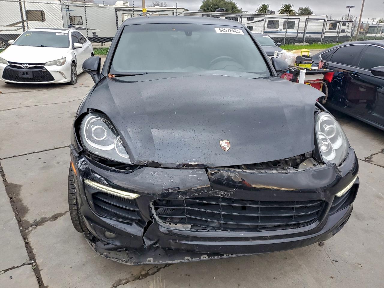 Porsche Cayenne S Image 9