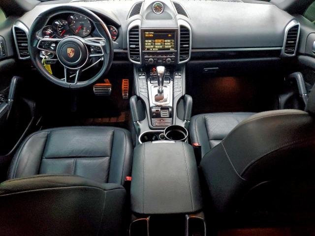 Porsche Cayenne S Image 4
