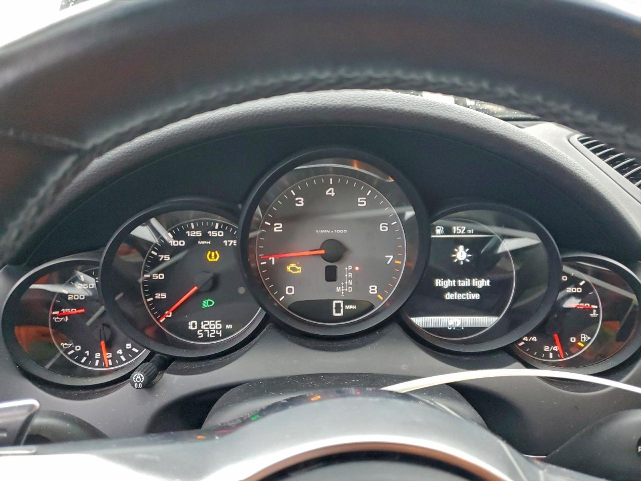 Porsche Cayenne S Image 7