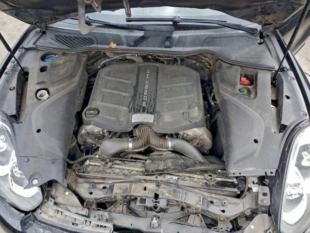 Porsche Cayenne S Image 11