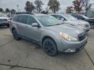 Subaru Outback 2.5i Premium Image 12