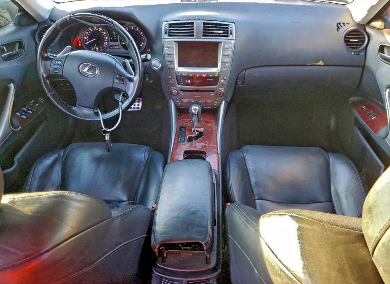 Lexus Is 250 Image 8