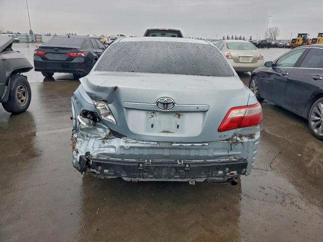 Toyota Camry Base Image 6