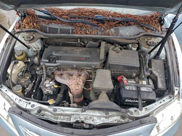 Toyota Camry Base Image 10