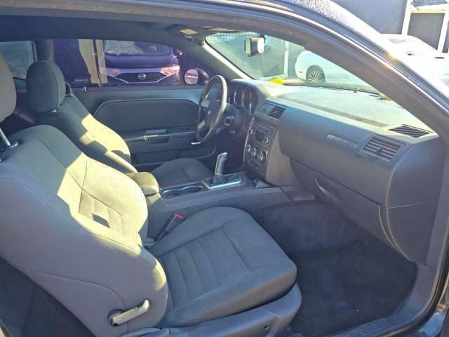 Dodge Challenger R/t Image 11